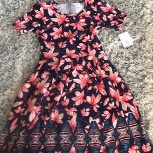 LulaRoe Medium Amelia